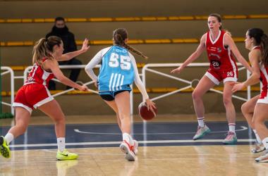 LAS EXTREMEÑAS HACEN TRIPLETE EN PRIMERA NACIONAL FEMENINA